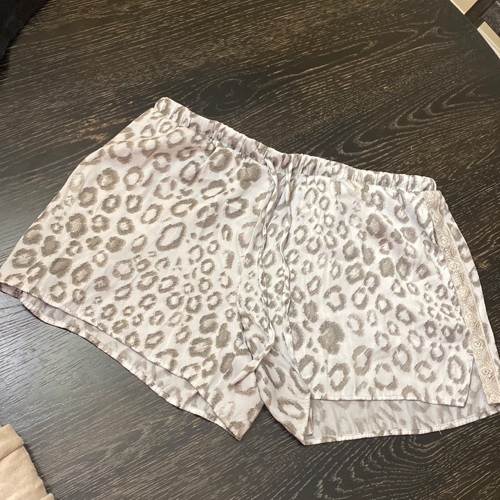 Leopard silk sleep shorts! size large!
